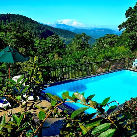 The Grand Hills Hotel Kandy Exterior photo