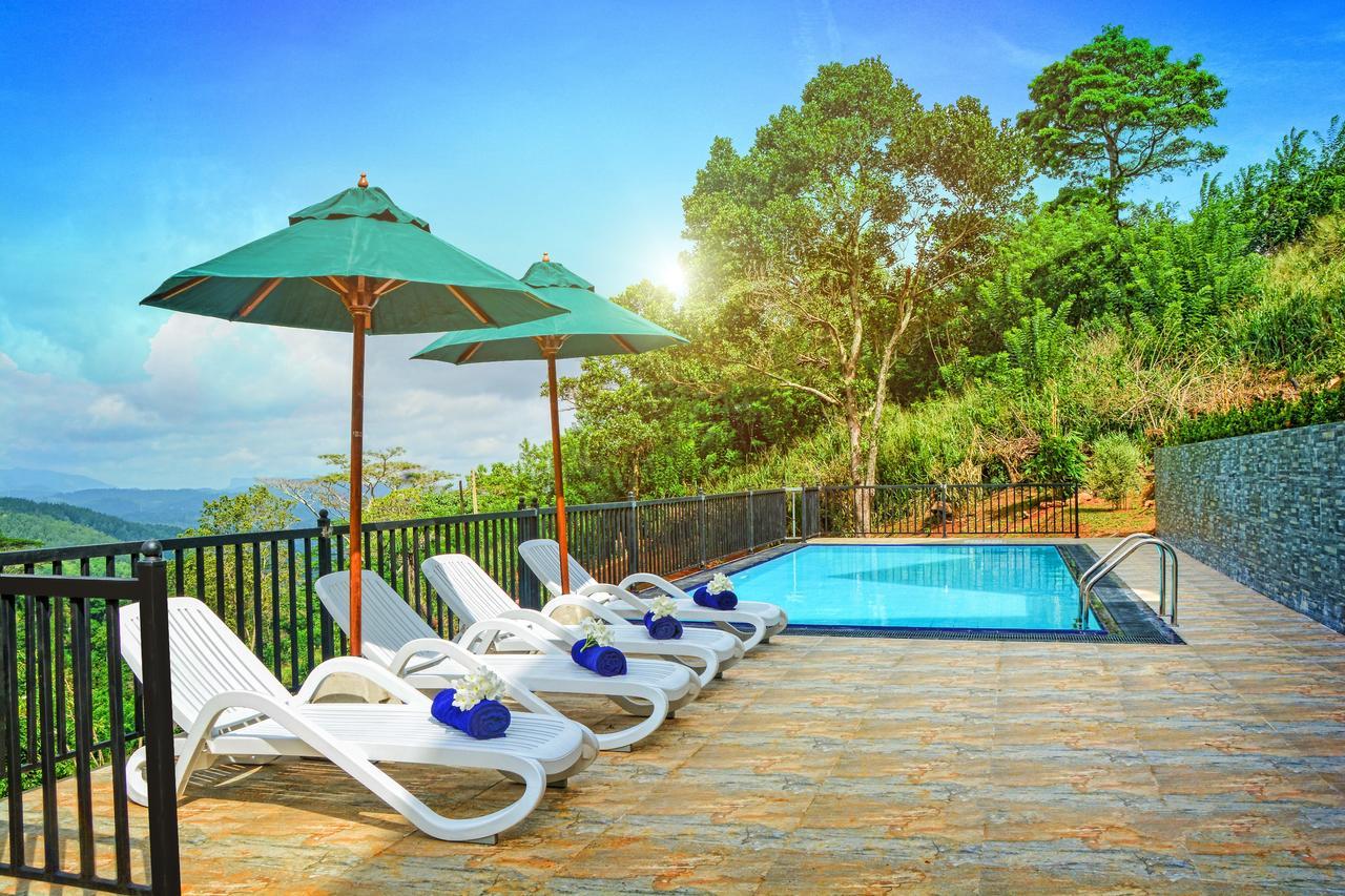 The Grand Hills Hotel Kandy Exterior photo
