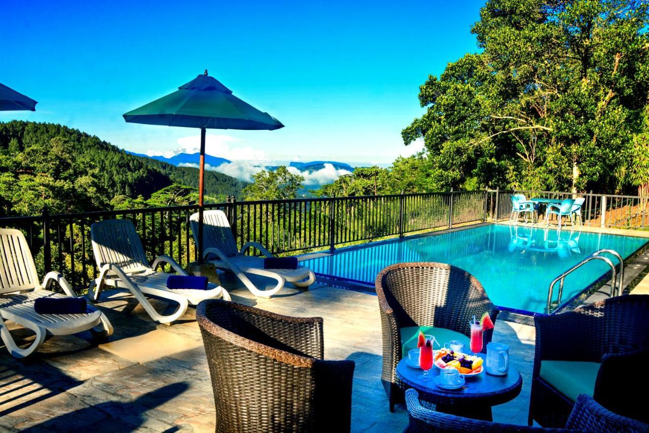 The Grand Hills Hotel Kandy Exterior photo