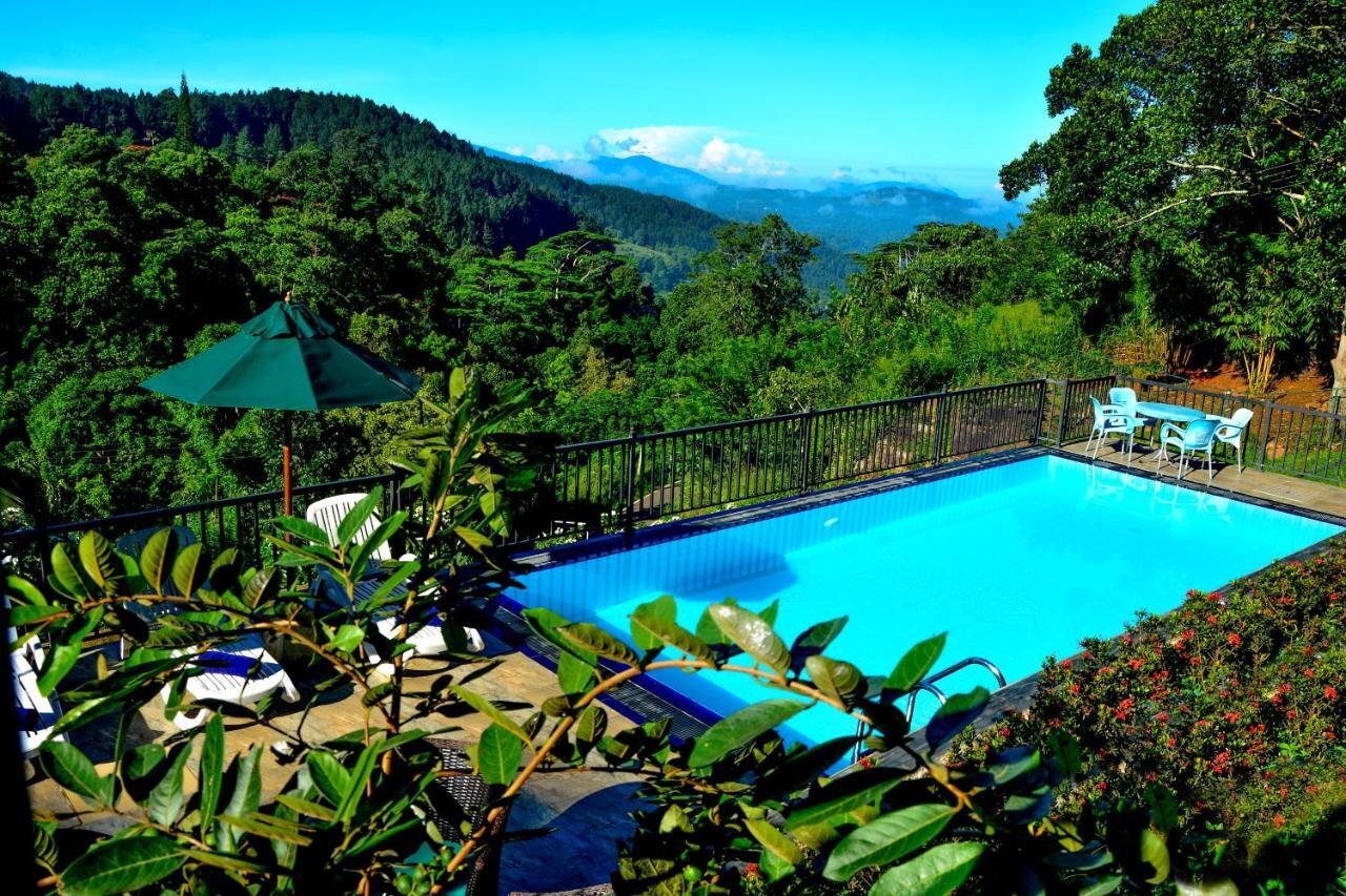 The Grand Hills Hotel Kandy Exterior photo